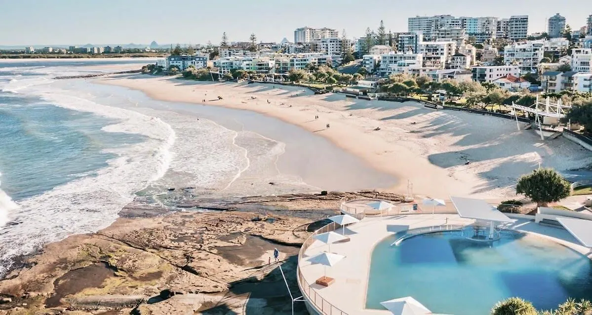 Apartment Modern Seaside Oasis In Kings Beach Caloundra Australia